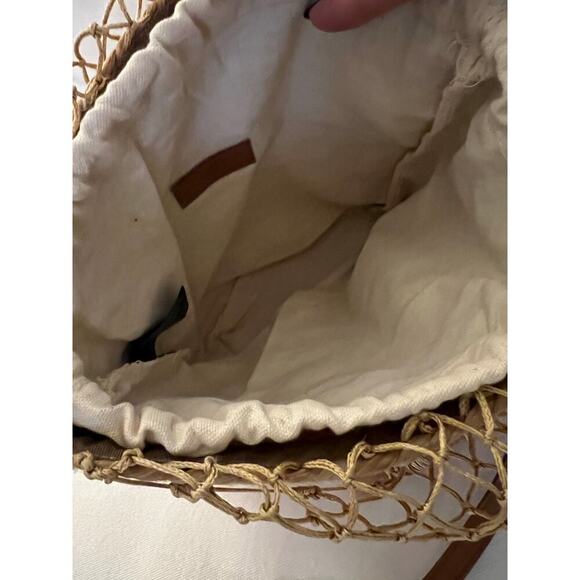 NANETTE LEPORE CLEMENTINE JUTE BUCKET SHOULDER BAG (BERRY) MSRP $68.00 - Picture 3 of 4